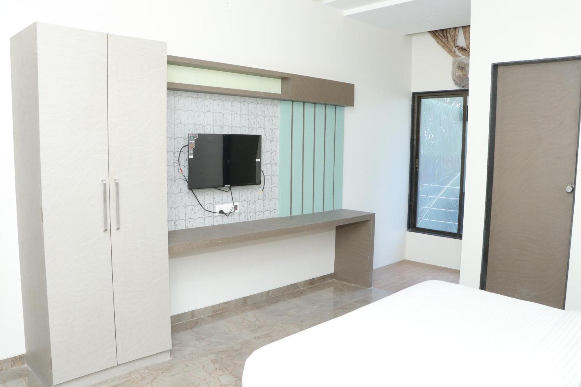 Hotel Ramji Karmād المظهر الخارجي الصورة